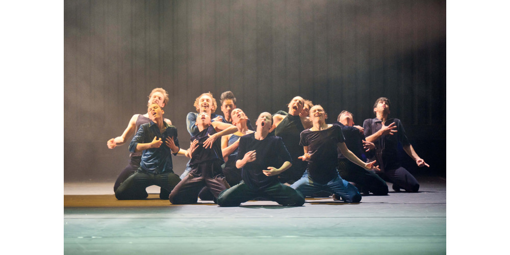 thpf_rauschbolero_bolero_bild14_ensemble_foto_martinsigmund